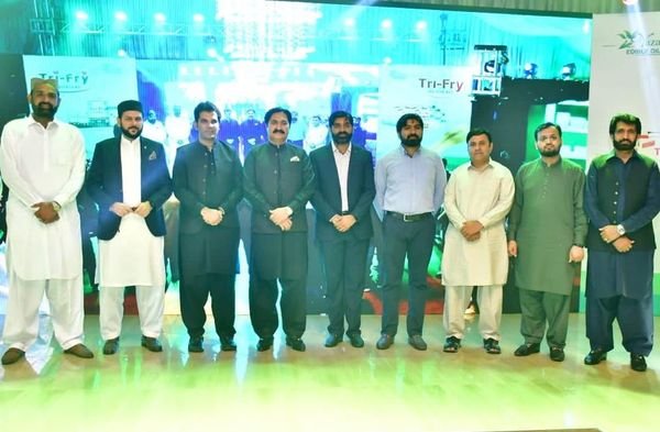 On 16th June, 2023 #President #GtCCI Mr. Sikander Ishfaq Razi along with Mr. Masoom Qamar #VP #GtCCI and Mr. Waheed-ud-Din Former #President attended the Inauguration ceremony of #TRI_Fry Cooking Oil and Banaspati Ghee as #Guest_of_Honor. Mr. Malik Muhammad Aijaz Nazam Awan warmly welcomed and honored them.