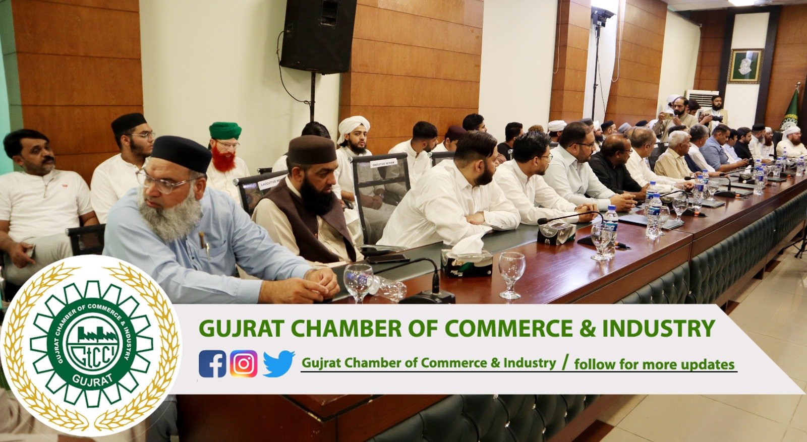 Gujrat Chamber of Commerce & Industryhosted an enlightening Islamic lecture, where Haji Imran AttariNigran-e-Majlis-e-Shura DawateIslami elaborated on the qualities of a good father and the principles of conducting business according to Islamic teachings.