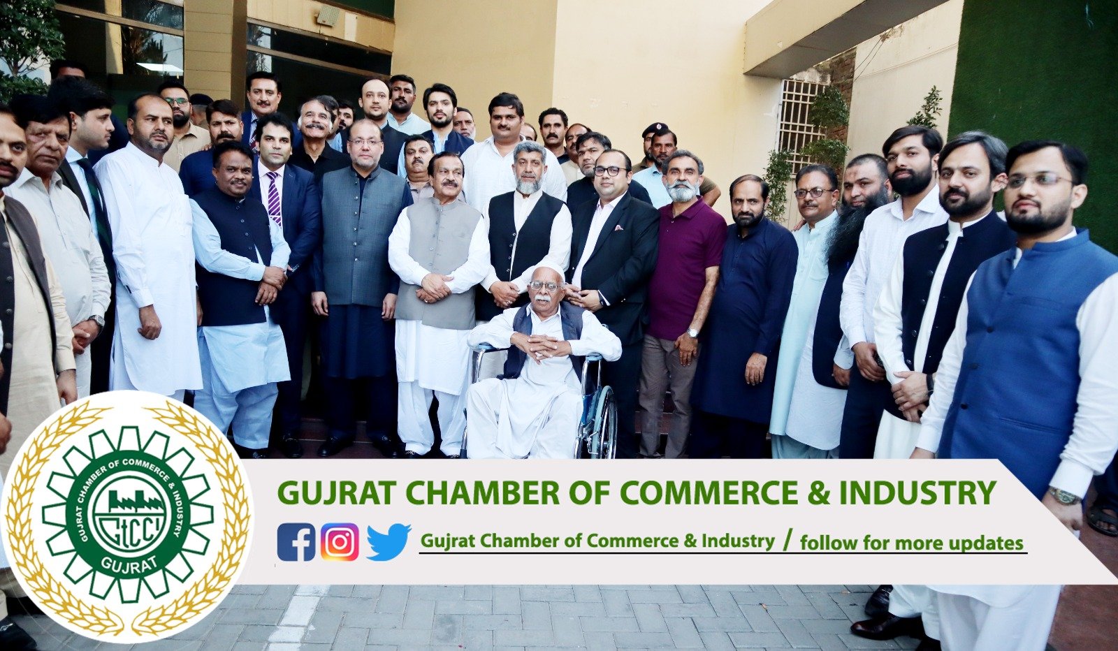 Ch. Shafay Hussain, the Provincial Minister of Industries, Commerce, Investment, and Skill Development, #ICI&SD paid a visit to Gujrat Chamber of Commerce & Industry for a meeting with the business community of #Gujrat.